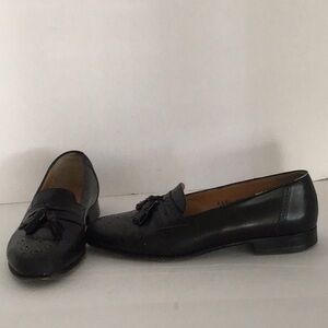 🛍️🛍️.    Salvatore Ferragamo🛍️🛍️.       Black Loafers
